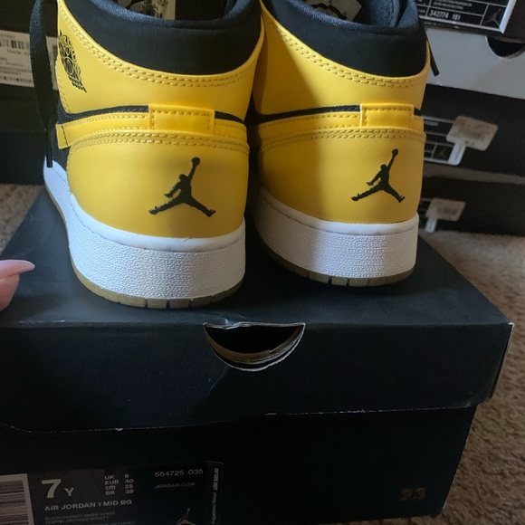 Air Jordan 1 BG - Picture 3 of 4